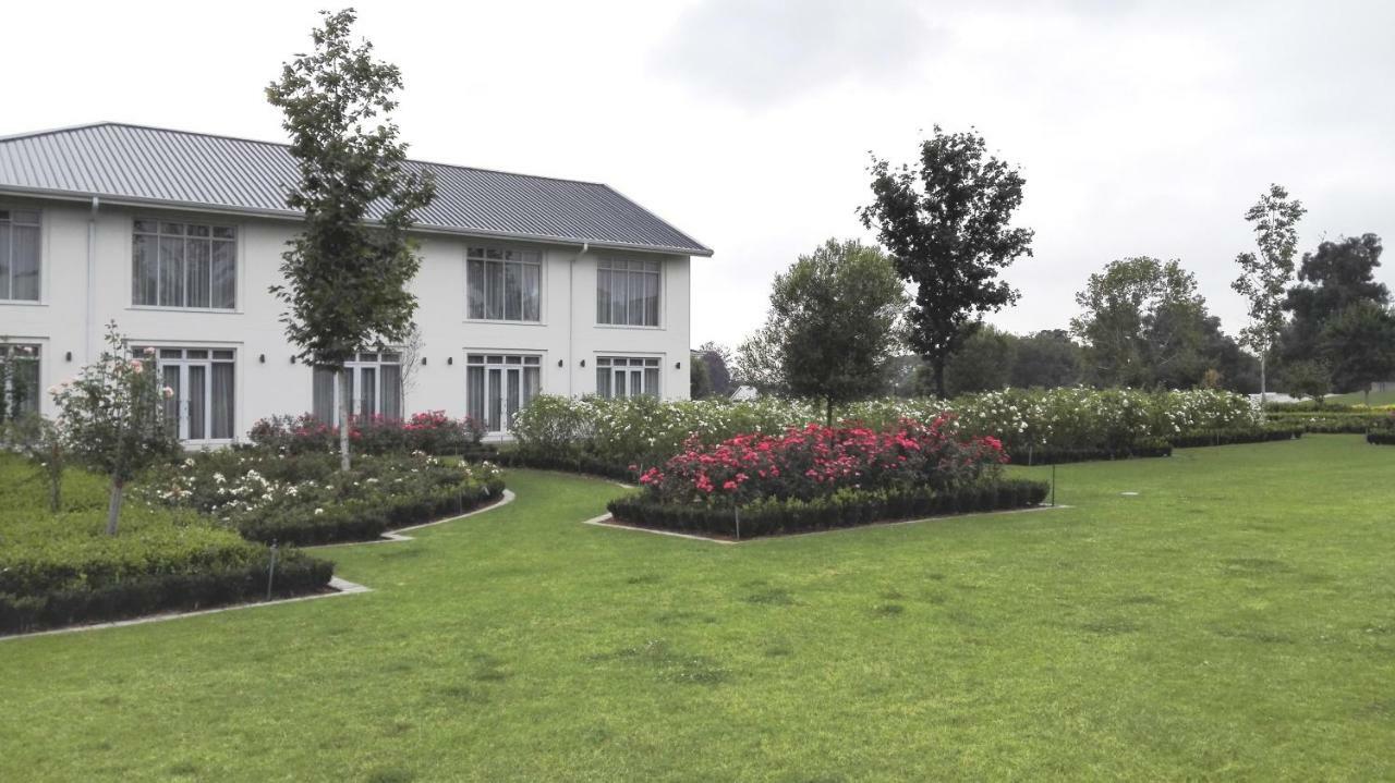 Inanda Club Hotel โจฮันเนสเบิร์ก ภายนอก รูปภาพ